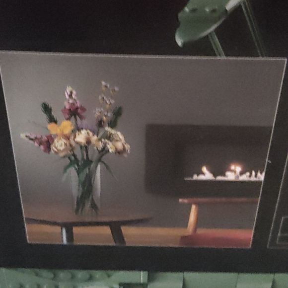 Lego Flower Bouquet #10280 set - Picture 5 of 5